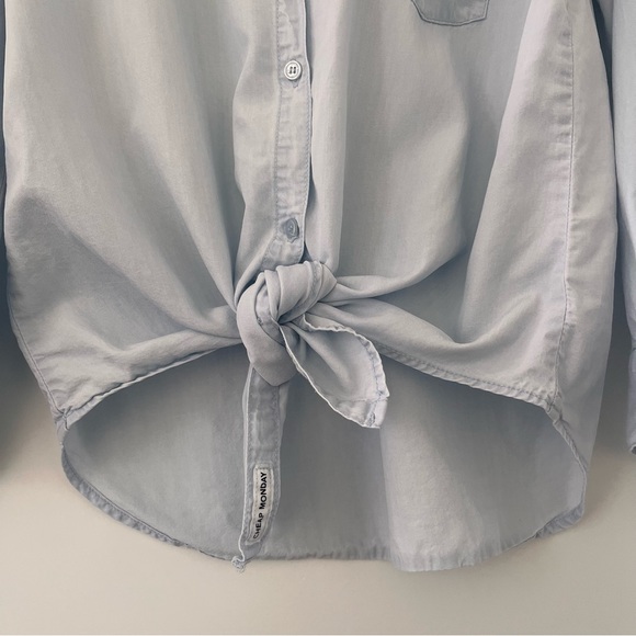 Oversized Tie-Up Light Wash Denim Shirt by Cheap Monday Size Small - Picture 4 of 10